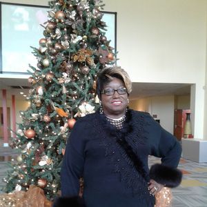 Meet your Posher, Eloise